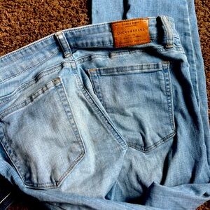 Skinny mid rise jeans
